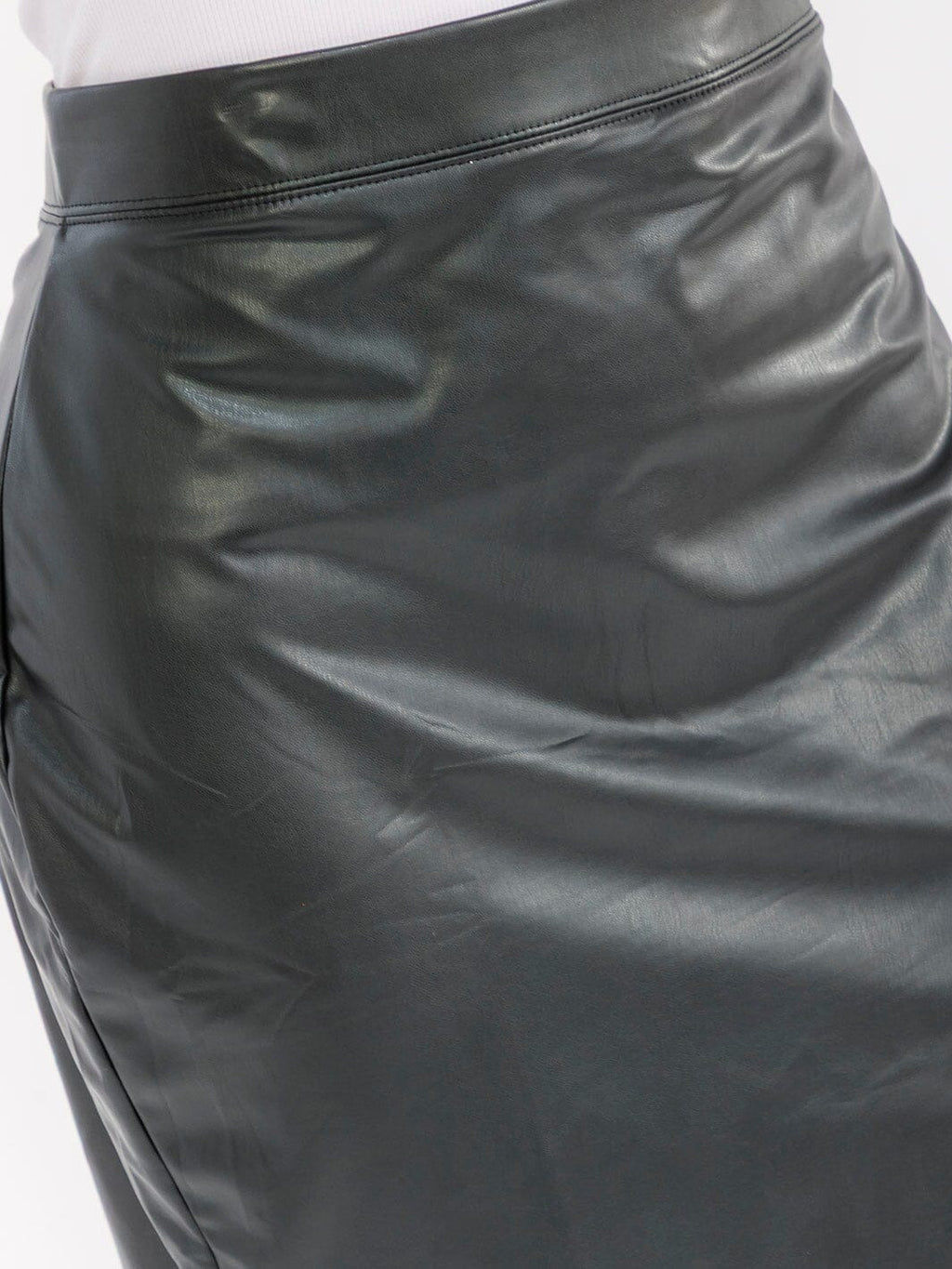 PLUS SIZE ELASTIC WAIST PU PLEATHER MINI SKIRT - The Garment Garden Boutique
