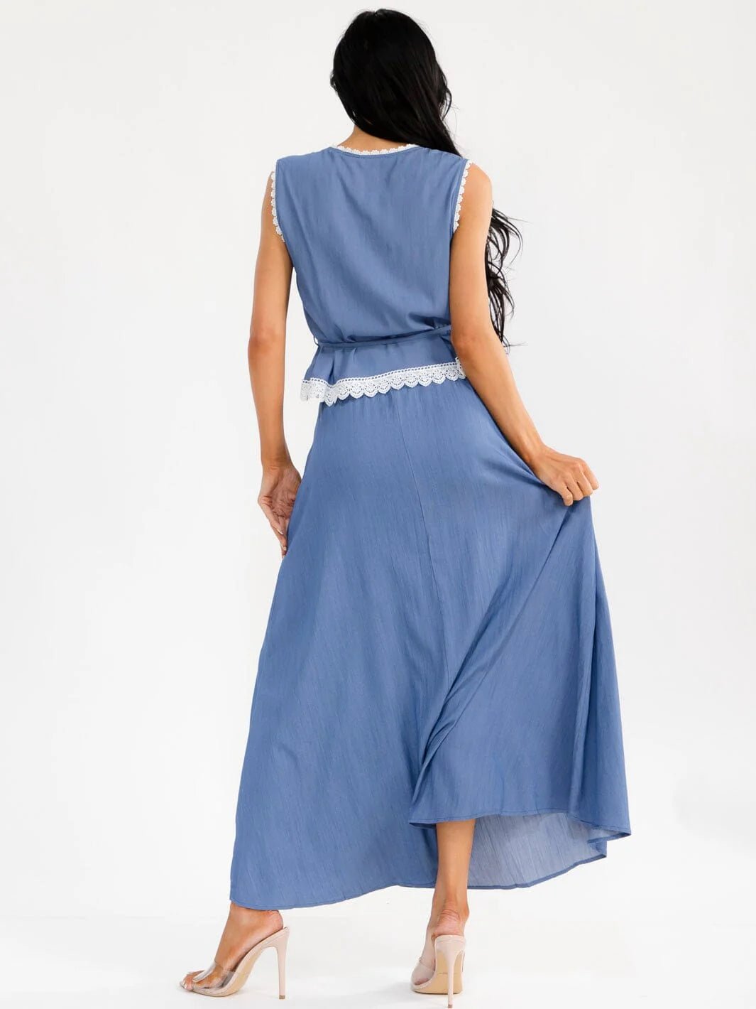 WOMEN'S SLEEVELESS BUTTON UP TOP & ELASTIC WAIST MAXI SKIRT CHAMBRAY 2PC. SET - The Garment Garden Boutique